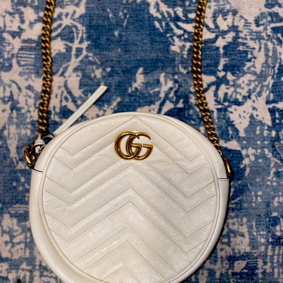 Gucci marmont Round bag. Also have duster and bag/box - Picture 1 of 7